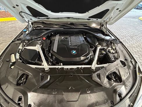 Used 2020 BMW 840i Coupe w/ M Sport Package RWD image 20
