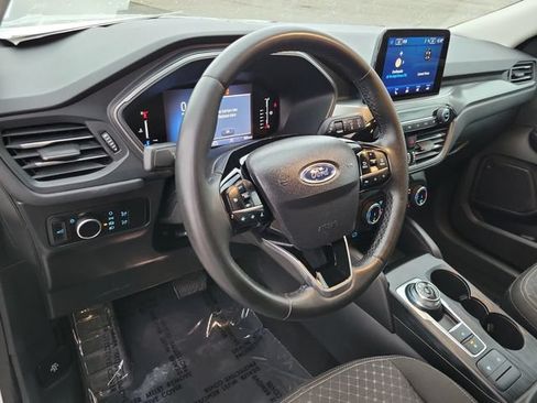 Used 2023 Ford Escape Active AWD/4WD image 10