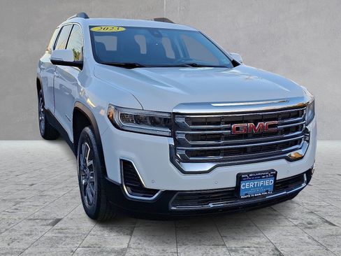Certified 2023 GMC Acadia SLE w/ Driver Convenience Package image 2