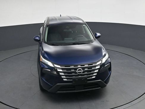 Used 2025 Nissan Rogue SV FWD image 34