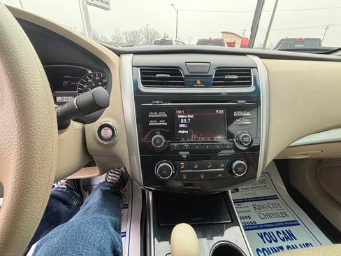 Used 2014 Nissan Altima 2.5 S w/ Sport Value Package image 22