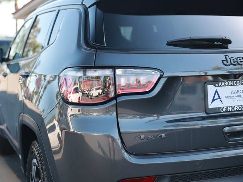 Used 2024 Jeep Compass Trailhawk AWD/4WD image 13