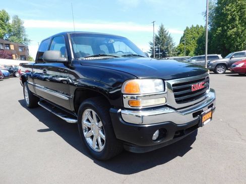 Used 2007 GMC Sierra 1500 SLE AWD/4WD image 1