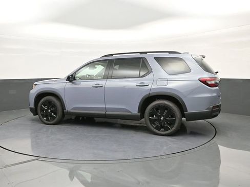 New 2026 Honda Pilot Black Edition image 5