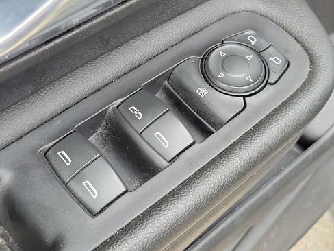 Used 2023 GMC Terrain SLE w/ Elevation Edition FWD image 22
