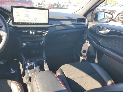Used 2024 Ford Escape ST-Line w/ Tech Pack #1 image 19