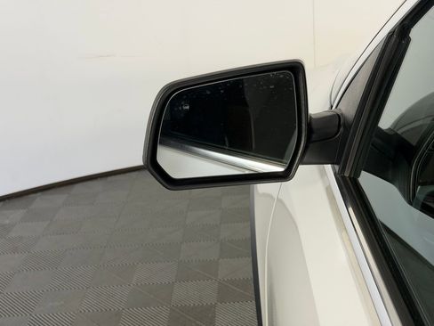 Used 2019 GMC Acadia SLE w/ Driver Alert Package I image 22