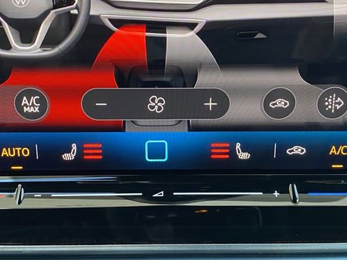 New 2026 Volkswagen ID.4 Pro AWD/4WD image 27