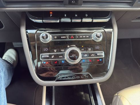 Used 2020 Lincoln Corsair Reserve w/ Equipment Group 201A AWD/4WD image 13