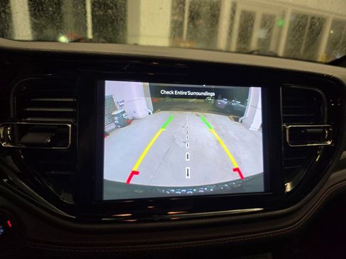 Used 2025 Dodge Durango GT RWD image 23