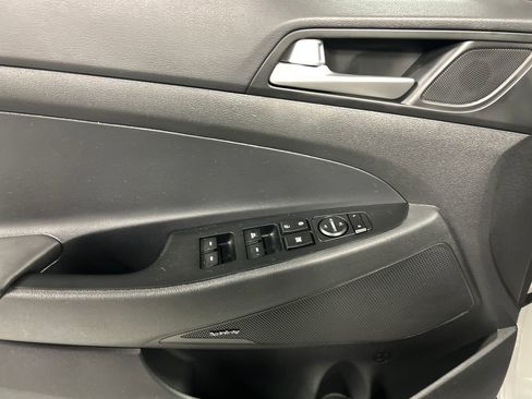 Used 2019 Hyundai Tucson Night image 12