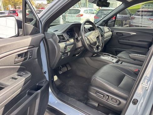Used 2023 Honda Passport EX-L image 14