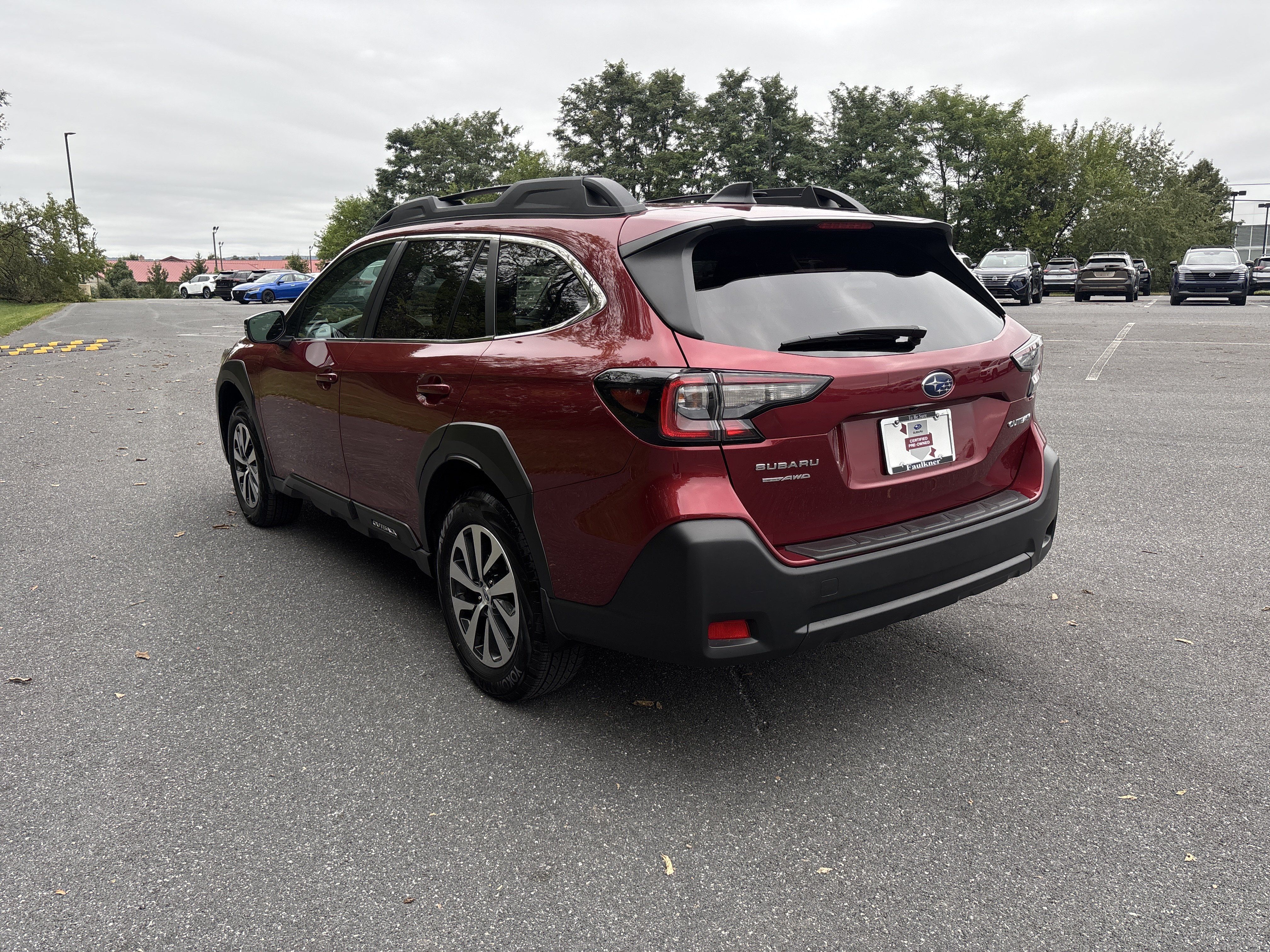 Certified 2024 Subaru Outback Premium AWD/4WD image 18