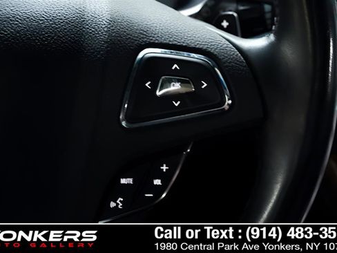 Used 2017 Lincoln MKX Reserve w/ Lincoln MKX Climate Package image 51