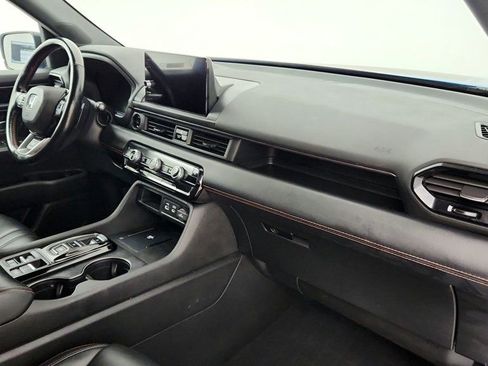 Used 2023 Honda Pilot TrailSport image 27