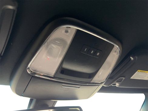 Used 2022 Dodge Charger R/T w/ Blacktop Package image 72