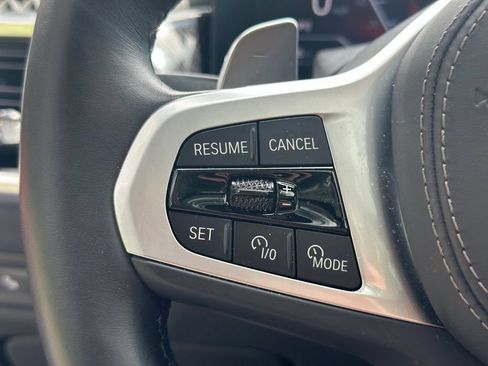 Used 2024 BMW X5 xDrive40i w/ M Sport Package AWD/4WD image 32
