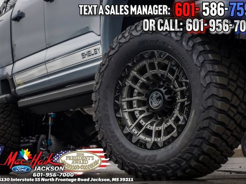 New 2026 Ford F250 Lariat w/ Black Appearance Package AWD/4WD image 6