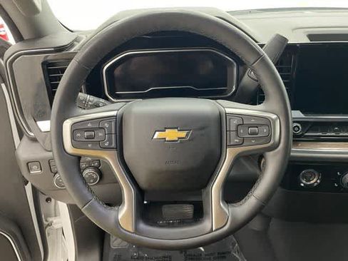 Certified 2023 Chevrolet Silverado 1500 LT AWD/4WD image 12