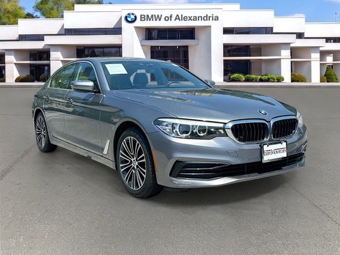 Used 2019 BMW 530i xDrive w/ Convenience Package AWD/4WD image 1