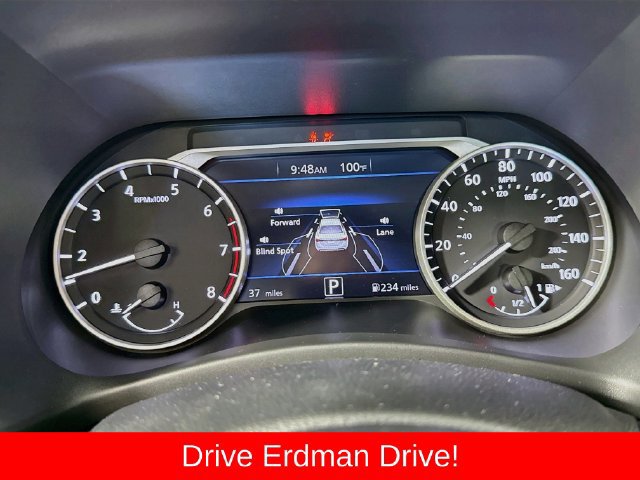 Used 2025 Nissan Sentra SR w/ Midnight Edition FWD image 16