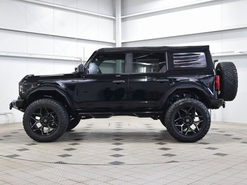 Used 2022 Ford Bronco 4-Door image 4