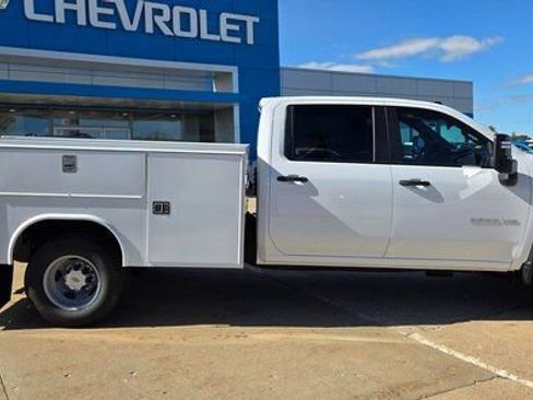 New 2026 Chevrolet Silverado 3500 W/T w/ WT Convenience Package AWD/4WD image 3