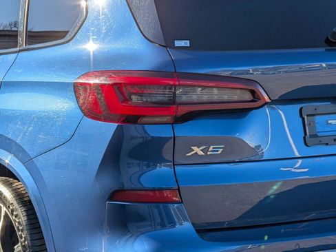 Used 2023 BMW X5 xDrive40i w/ M Sport Package image 13