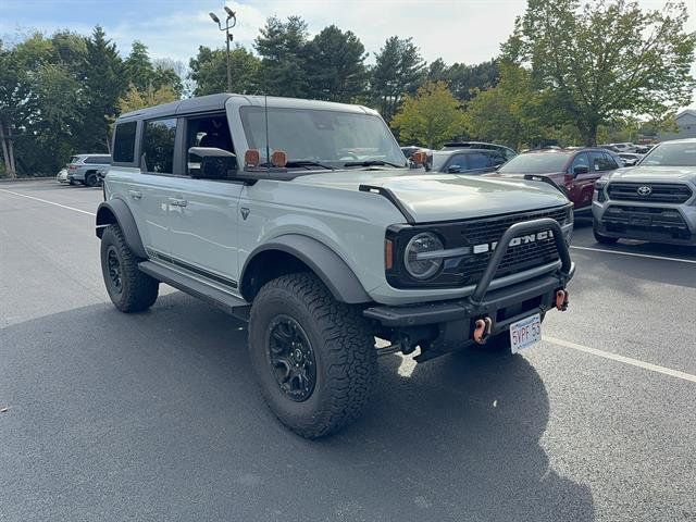 Used 2021 Ford Bronco First Edition AWD/4WD image 5