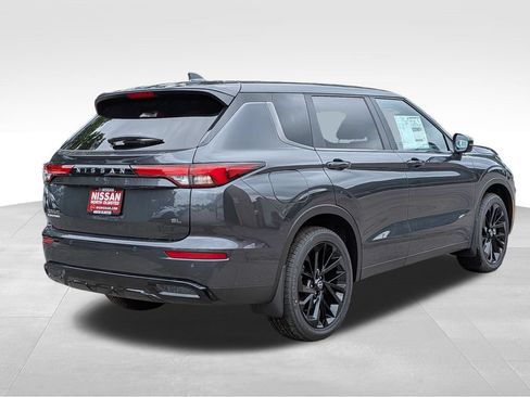 New 2026 Nissan Rogue SL AWD/4WD image 3