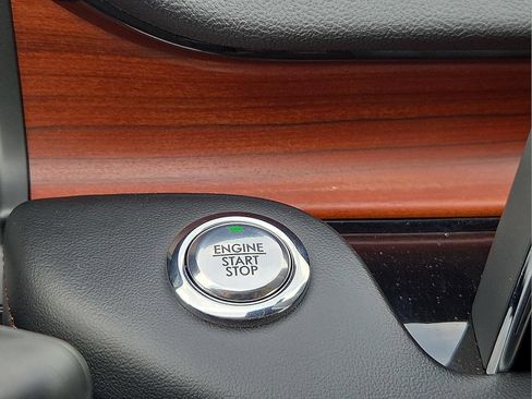 Used 2023 Lincoln Aviator Reserve w/ Elements Package Plus AWD/4WD image 20