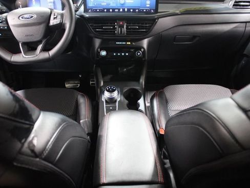 Used 2024 Ford Escape ST-Line w/ Tech Pack #1 AWD/4WD image 29