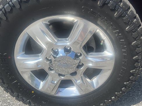 Used 2017 Chevrolet Silverado 2500 LTZ w/ Duramax Plus Package AWD/4WD image 18