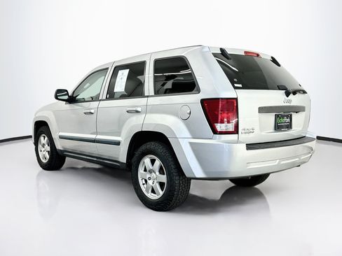 Used 2008 Jeep Grand Cherokee Laredo AWD/4WD image 5