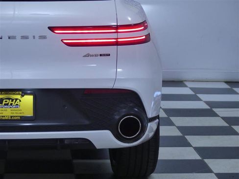 Used 2023 Genesis GV70 3.5T Sport w/ Sport Prestige Package image 40