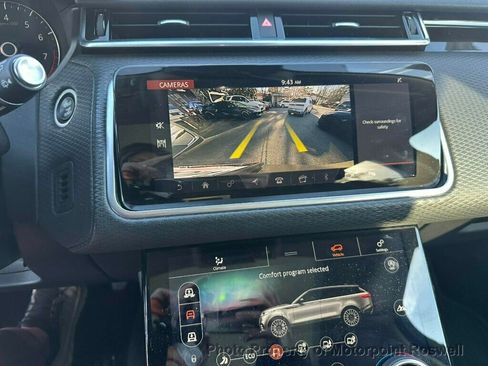Used 2019 Land Rover Range Rover Velar S image 14