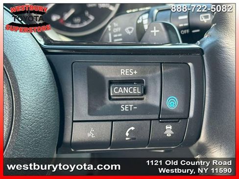 Used 2023 Nissan Rogue SV w/ SV Premium Package AWD/4WD image 23