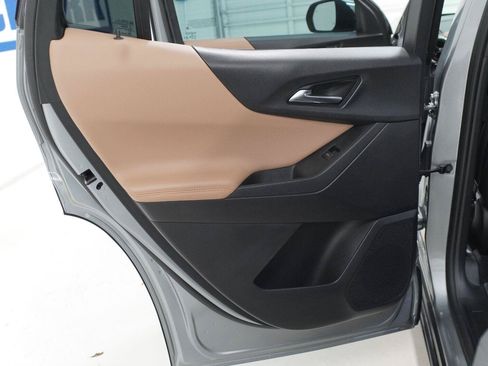 Used 2026 Chevrolet Equinox ACTIV w/ Convenience Package III FWD image 35