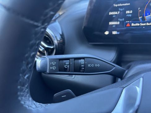 Used 2025 Chevrolet Equinox LT image 16