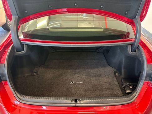 Used 2018 Lexus RC 300 AWD image 18