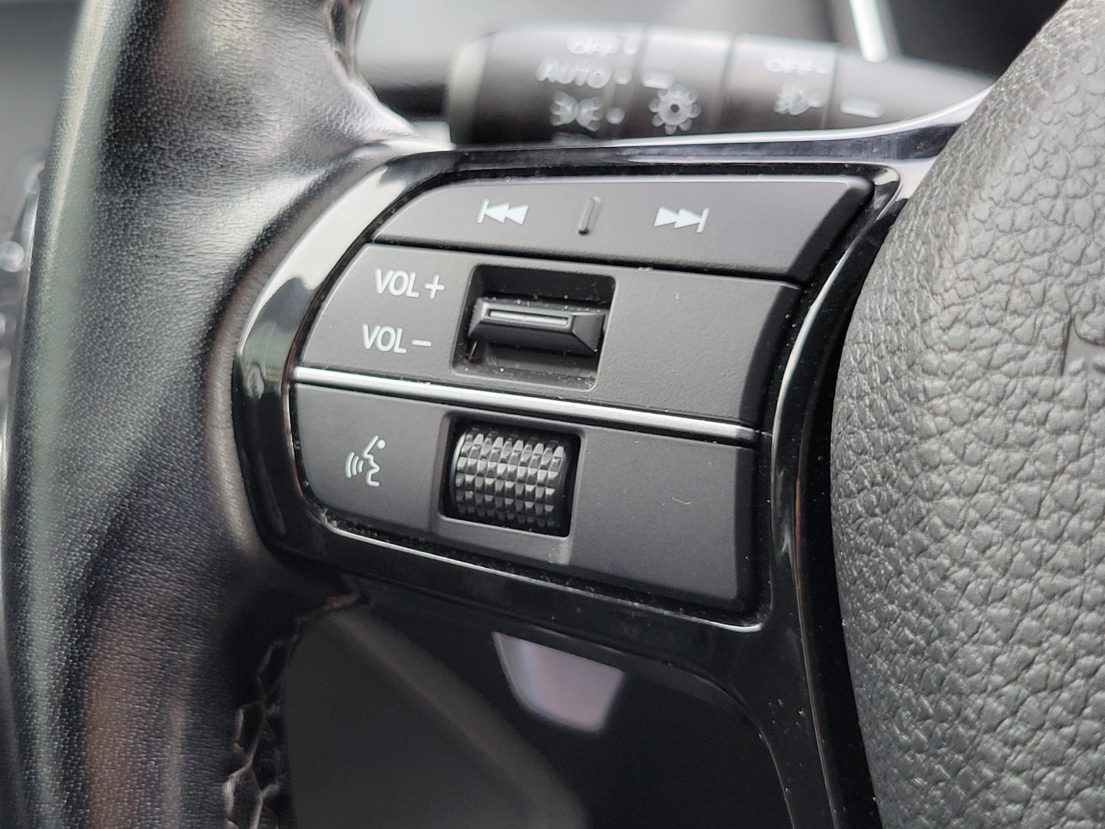 Used 2025 Acura Integra A-Spec w/ Technology Package FWD image 17