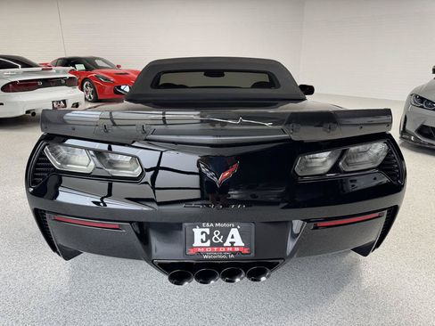 Used 2016 Chevrolet Corvette Z06 w/ 2LZ Preferred Equipment Group RWD image 28
