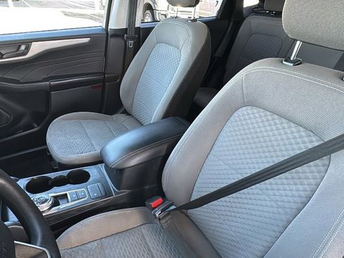 Certified 2022 Ford Escape SE FWD image 22