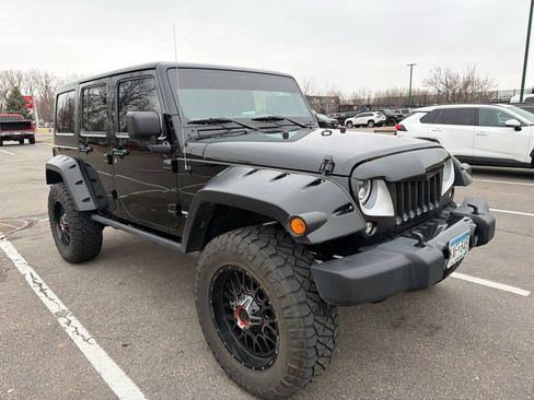 Used 2016 Jeep Wrangler Unlimited Sahara w/ Connectivity Group image 2