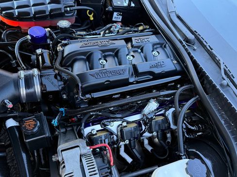 Used 1998 Chevrolet Corvette Coupe w/ Memory Pkg image 16