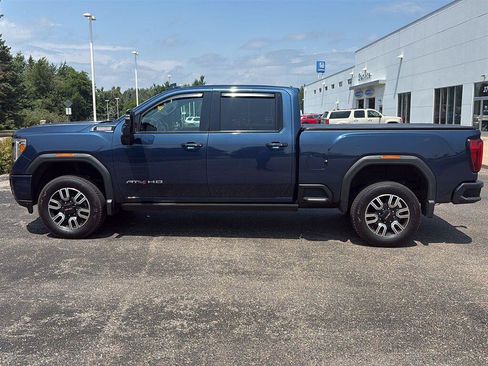 Used 2022 GMC Sierra 3500 AT4 w/ AT4 Premium Plus Package AWD/4WD image 8