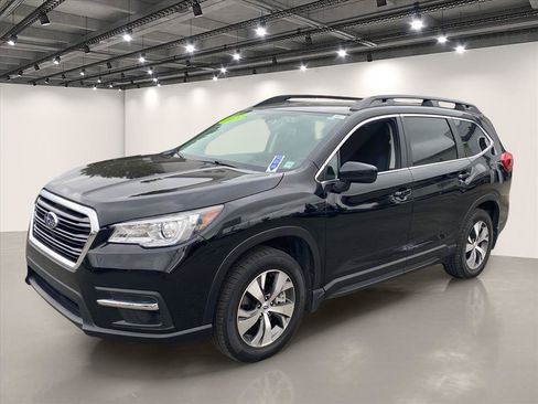 Used 2022 Subaru Ascent Premium w/ Convenience Package AWD/4WD image 3