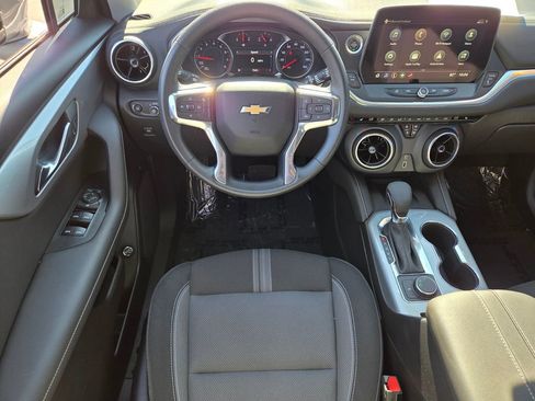 Used 2023 Chevrolet Blazer LT w/ Convenience Package image 12