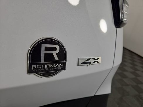 Certified 2025 Kia Sportage LX image 33