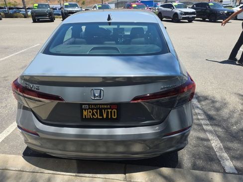 Used 2025 Honda Civic Sport image 6